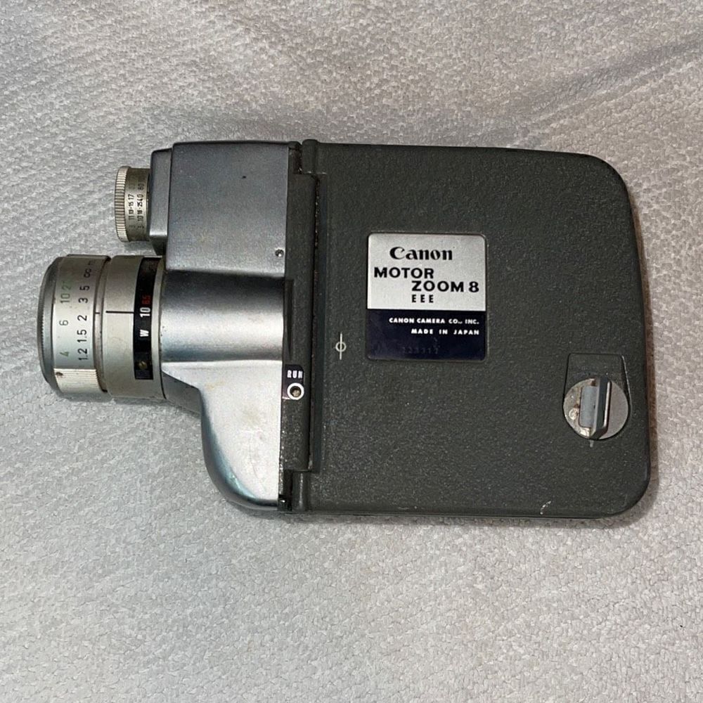 Vintage Canon 8mm Movie Moto Zoom 8 EER Camera 1960’s Untested